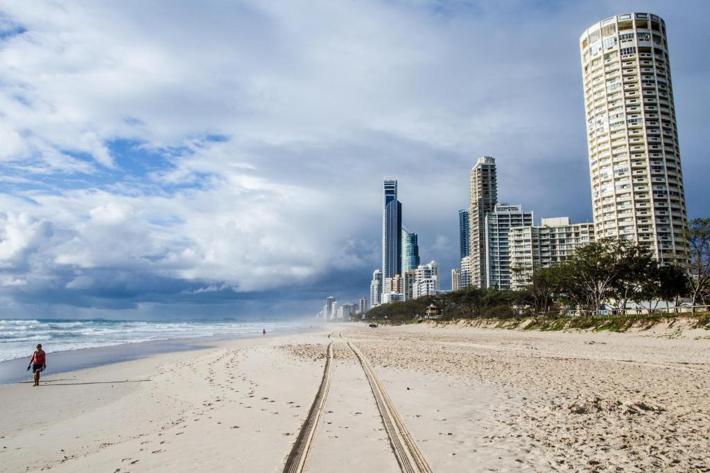 The Shore Apartments - Beachfront Голд-Кост Экстерьер фото